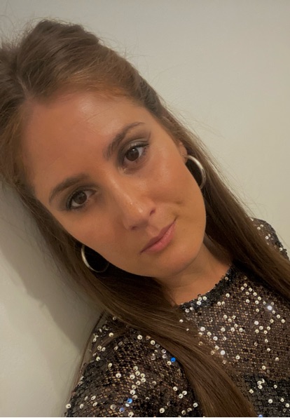 Cloe — mulher real no chat de vídeo MulherChat